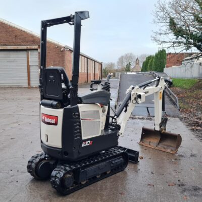 Mini pelle Bobcat E10 / 1,0 T