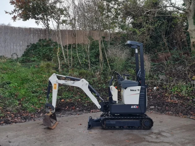 Mini pelle Bobcat E10 / 1,0 T – Image 4