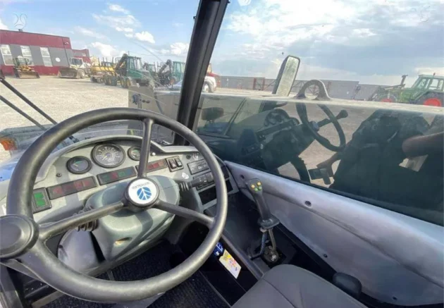 Chariot Télescopique New Holland LM 415 A – Image 2