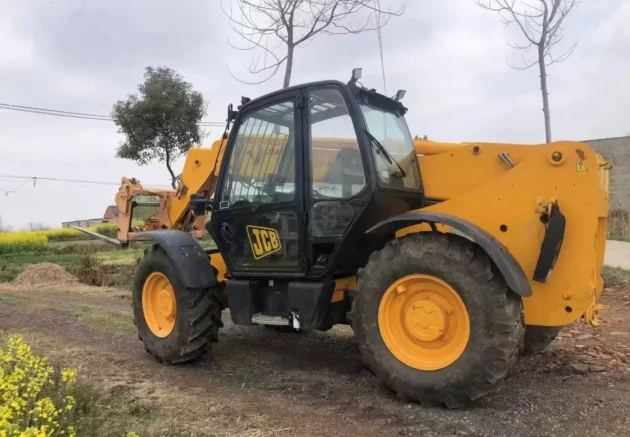Chariot Télescopique JCB 535 – Image 2