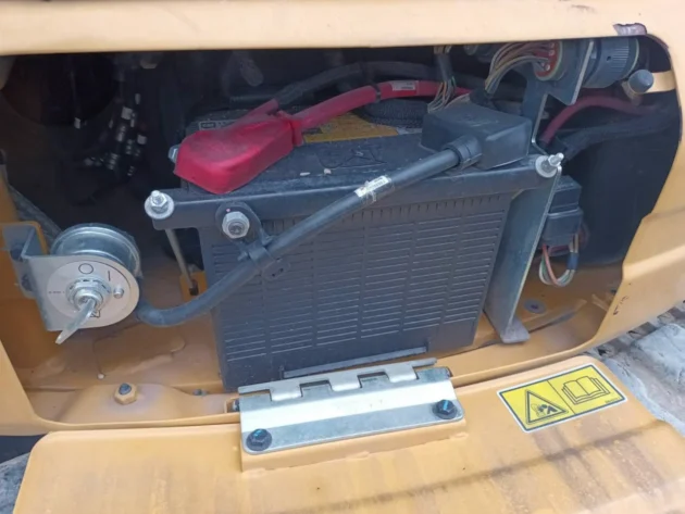 Mini Pelle Caterpillar CAT 305E2 / 4,9 T – Image 3