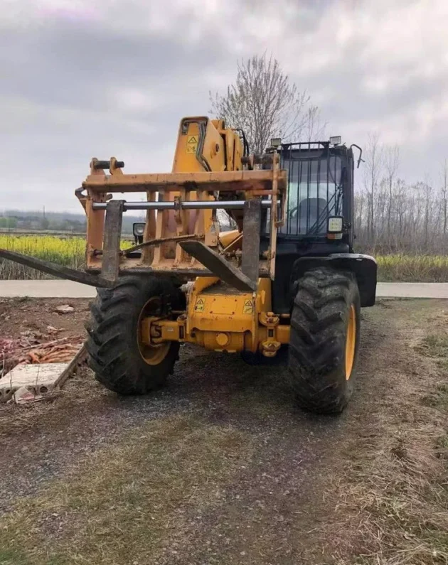 Chariot Télescopique JCB 535 – Image 12