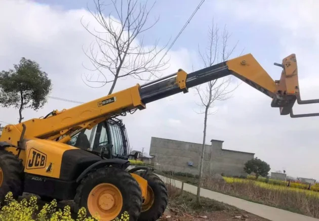 Chariot Télescopique JCB 535 – Image 13