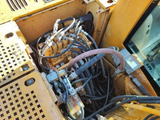 Mini Pelle Caterpillar 312C / 14 T – Image 22