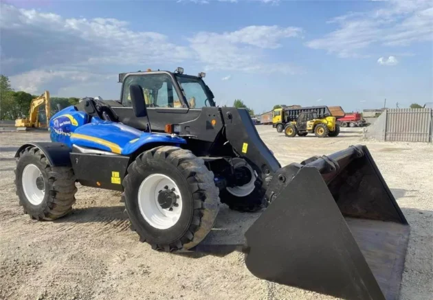 Chariot Télescopique New Holland LM 415 A – Image 5