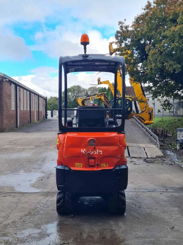 Mini pelle Kubota KX015-4 / 1,5 T – Image 7