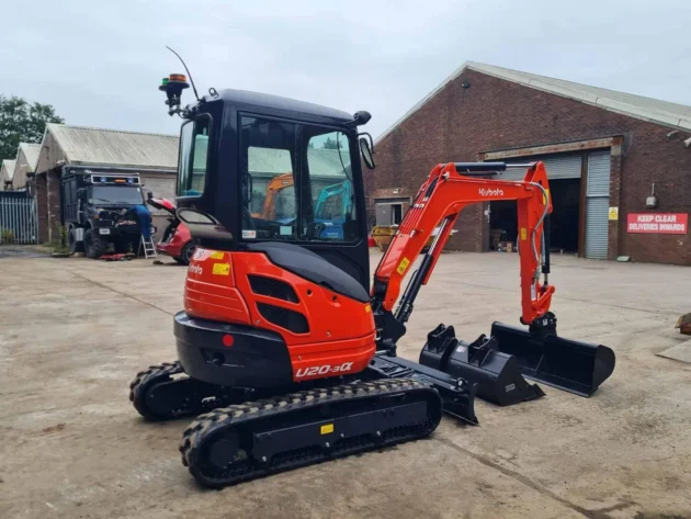 Mini pelle Kubota U20-3a / 2,4 T – Image 7