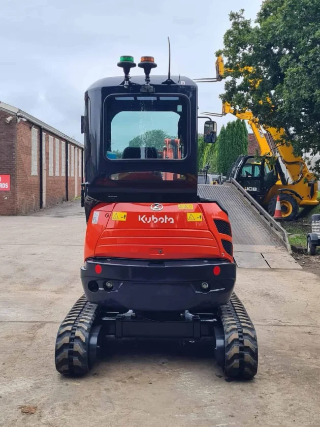 Mini pelle Kubota U20-3a / 2,4 T – Image 9