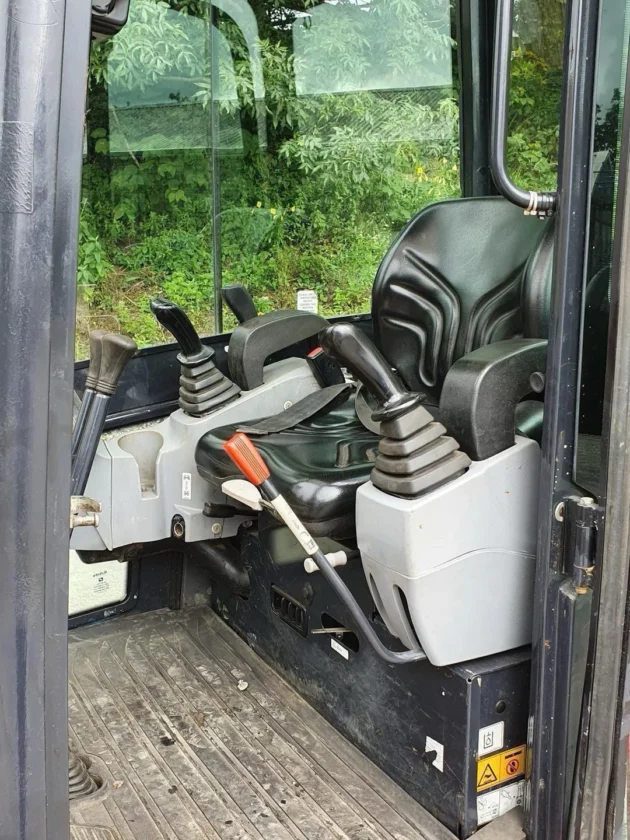 Mini pelle Kubota KX016-4 / 1,6 T – Image 9