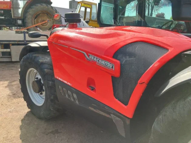 Chariot Télescopique Manitou MLT635-130ps – Image 6