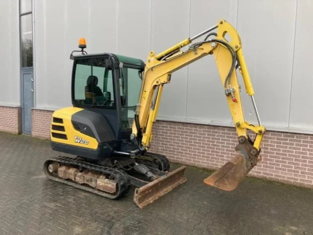 Mini pelle Yanmar SV26 / 2,6 T