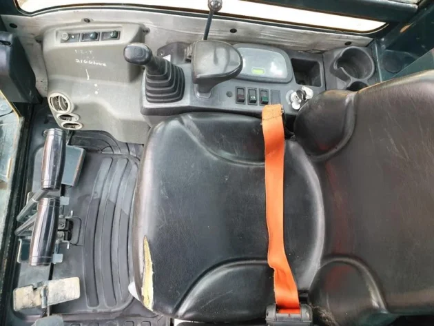 Mini pelle Hyundai Robex 27z-9 / 2,8 T – Image 16