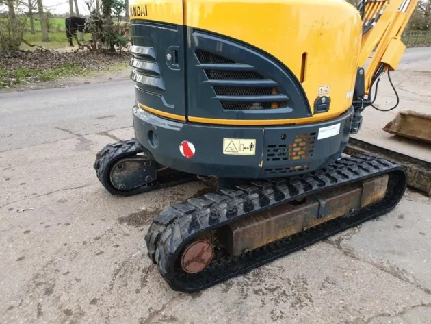 Mini pelle Hyundai Robex 27z-9 / 2,8 T – Image 19