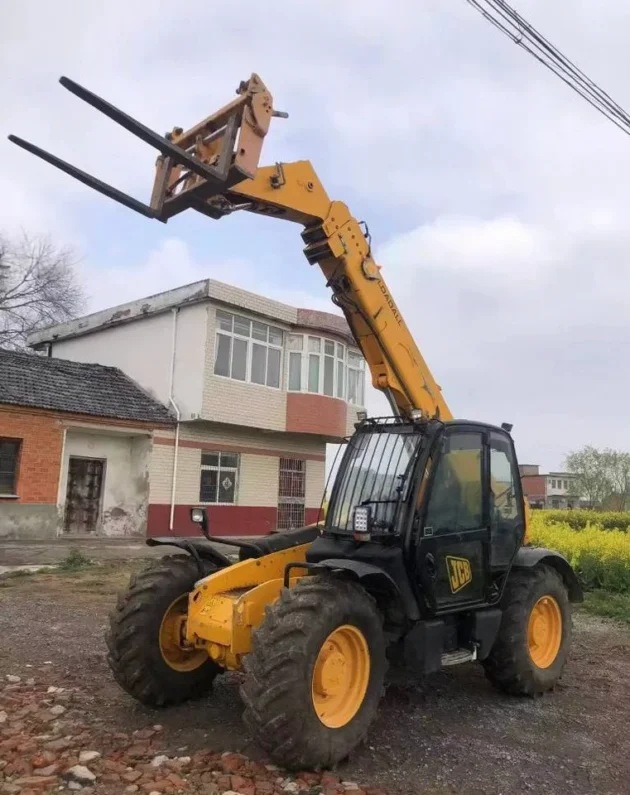Chariot Télescopique JCB 535 – Image 10