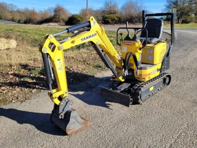Mini pelle Yanmar SV 08 / 0,9 T – Image 2